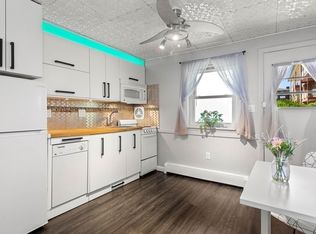 E2 Colonial Dr #2, Andover, MA 01810