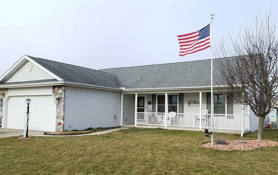 1st image of 1029 Lucerne Dr