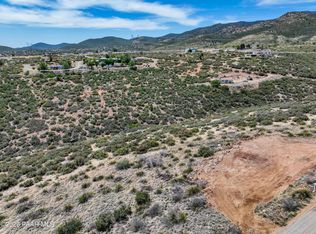 9195 E Wolf Rd, Dewey, AZ 86327