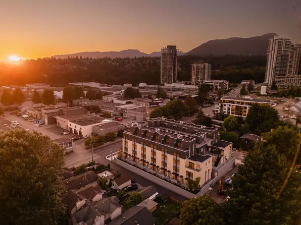 342 Mountain Hwy #108, North Vancouver, BC V7J 2K7