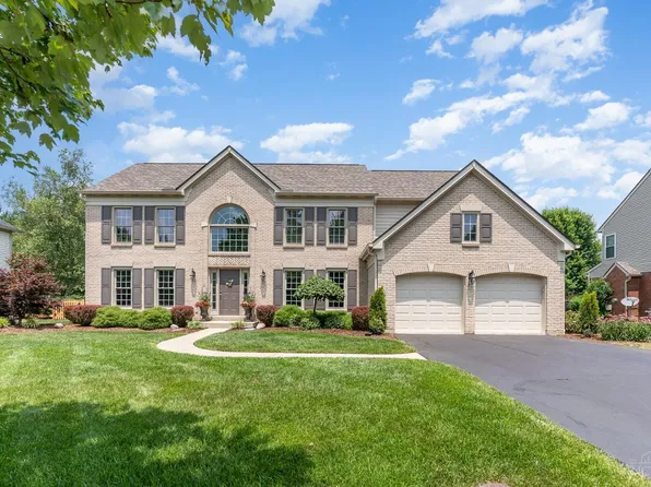 403 Huntington Dr, Loveland, OH 45140