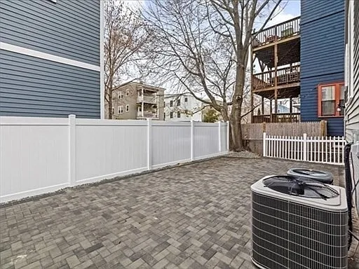 17 Cameron Ave #17 — Photo 5