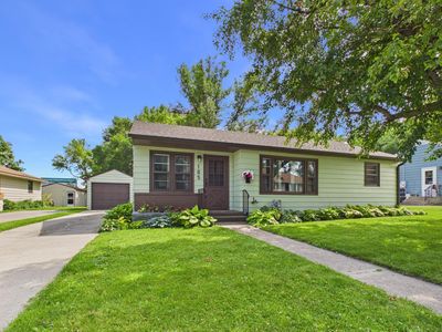 105 W 1st St, Starbuck, MN, 56381
