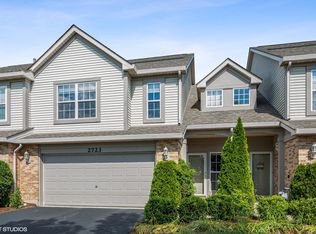 2723 Cameron Ct, Darien, IL