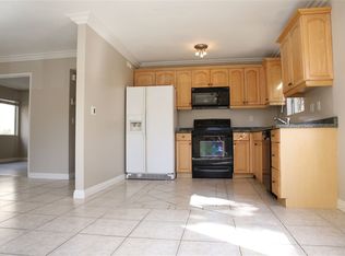 11255 Avenida De Los Lobos UNIT A, San Diego, CA 92127