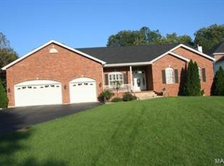 804 Saratoga Heights St, Charles, MO