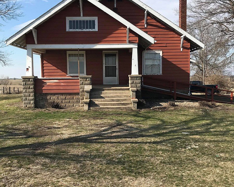 1st image of 27786 Us Highway 136