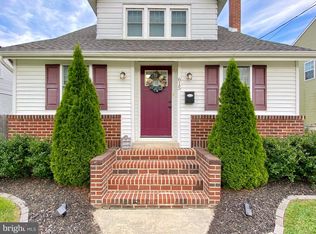 615 N Walnut Ave, Magnolia, NJ 08049