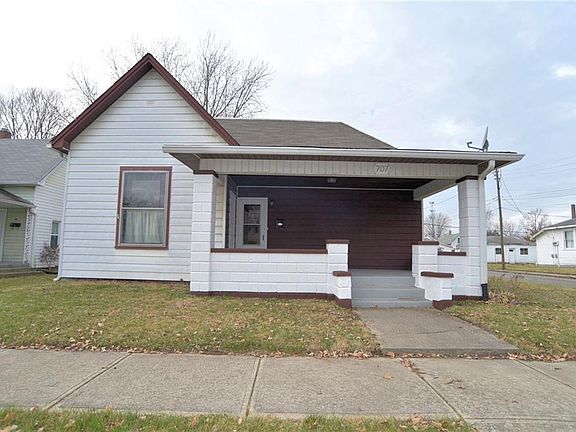2nd image of 707 S 11th St