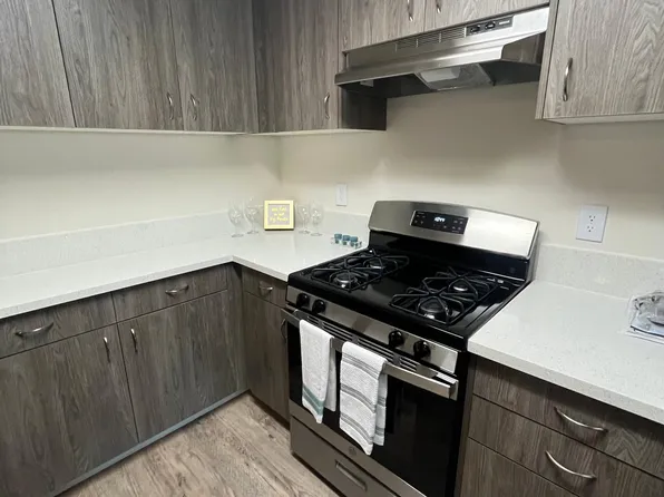 9237 Elk Grove Florin Rd APT 129, Elk Grove, CA 95624