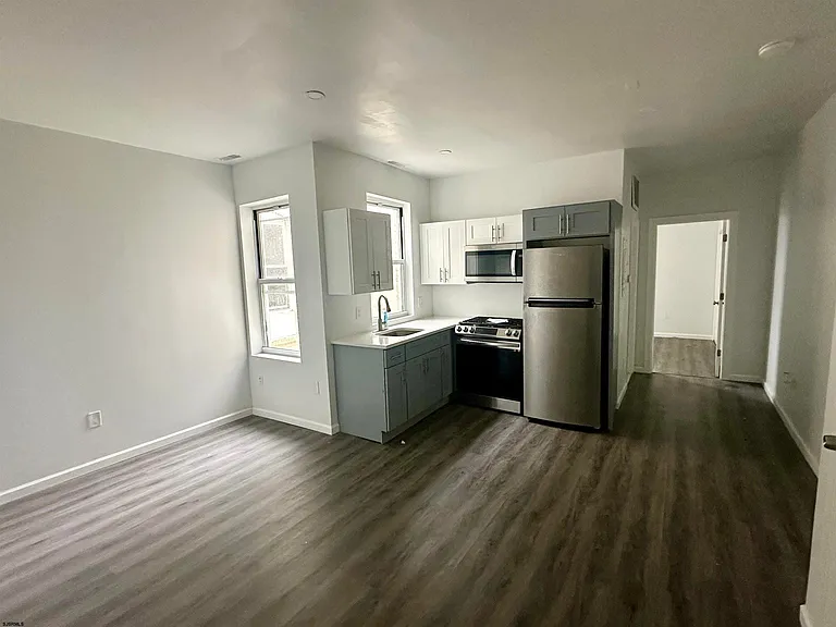 212 Atlantic Ave #A3 — Photo 3