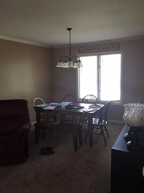 3 bed, 2.5 bath, 1700 sqft, $1,850 — Photo 4