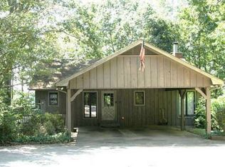 4574 Lakeview Ln, Gainesville, GA 30504