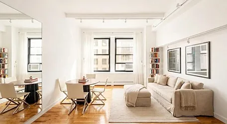 250 Mercer Street #B907 image 1 of 11