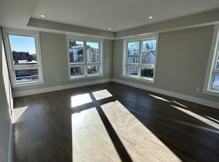 610 E Broadway #5, Boston, MA 02127