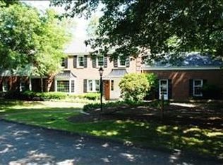 5 Indian Hill Rd, Pittsburgh, PA 15238