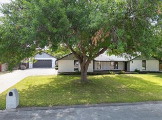 205 Echo Valley Dr, Del Rio, TX 78840