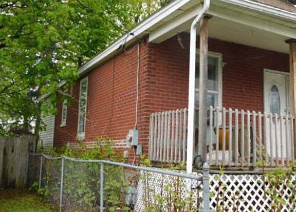 2nd image of 7 Myers Ave