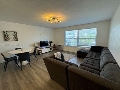 195 Sunrise Dr APT 9, Key Biscayne, FL, 33149