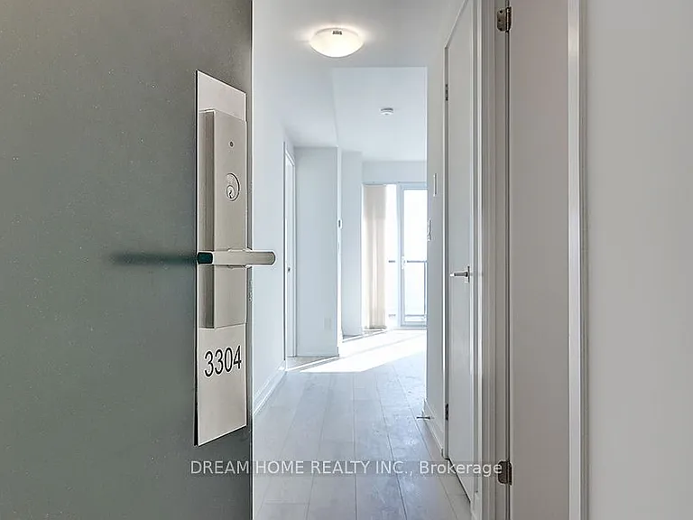 159 Wellesley St E #3304 — Photo 4