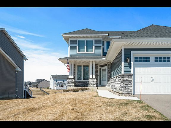 4th image of 20335 Gateway Dr
