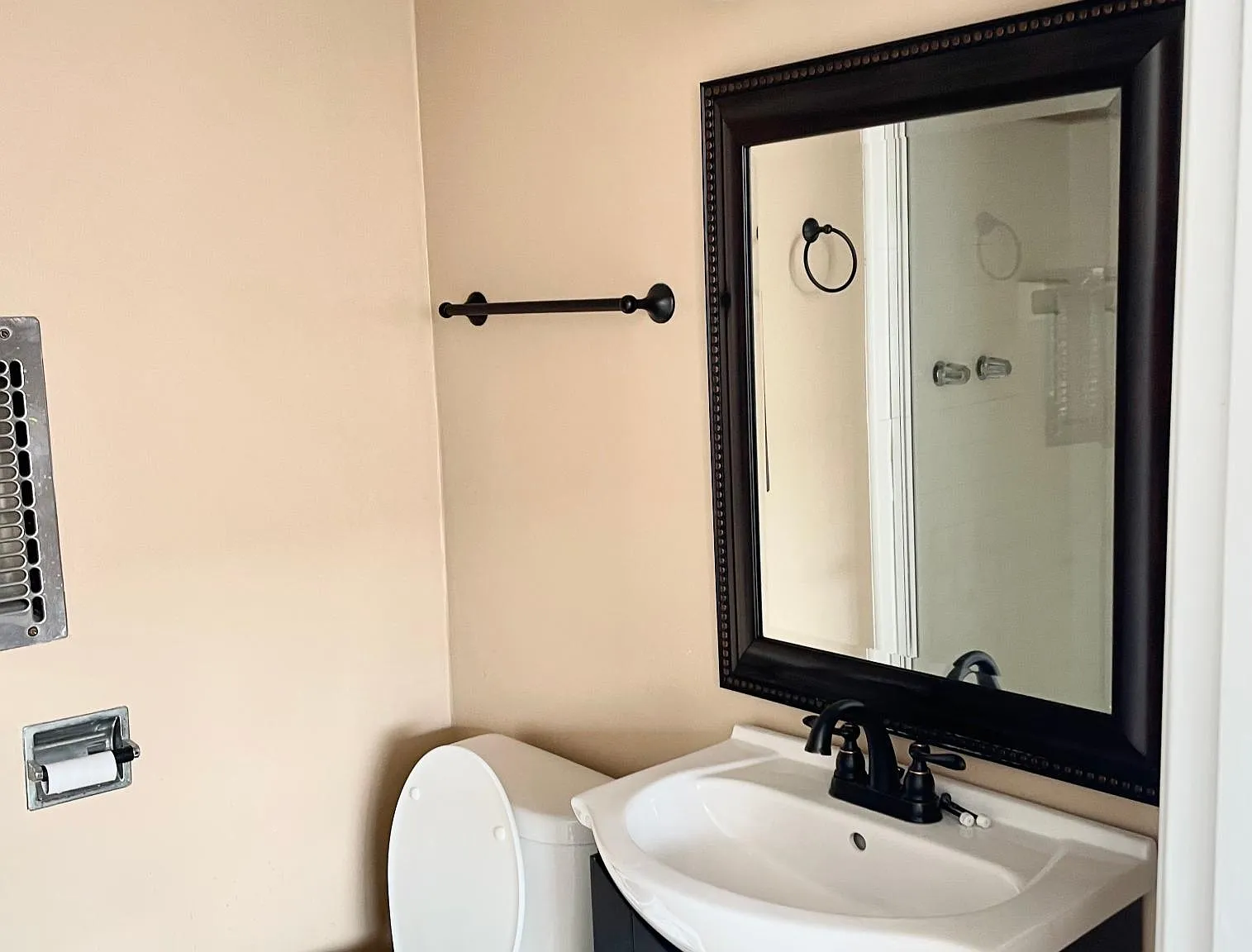 2 bed, $2,995 — Photo 2