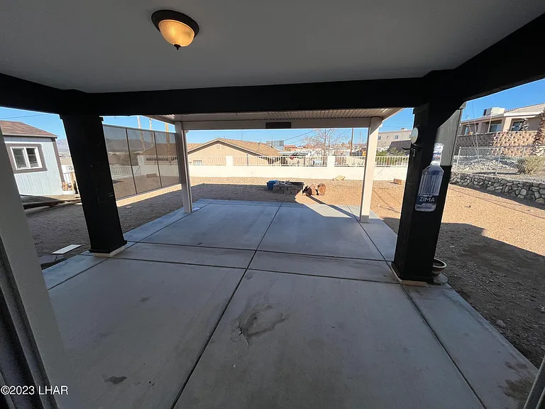 2557 Palisades Dr — Photo 18