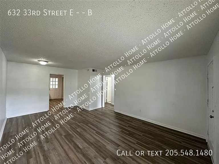 632 33rd St E #B — Photo 2