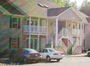 2636-2D Guyer St, High Point, NC 27262