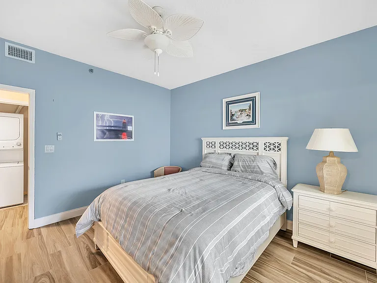 827 Oak Harbour Dr — Photo 46