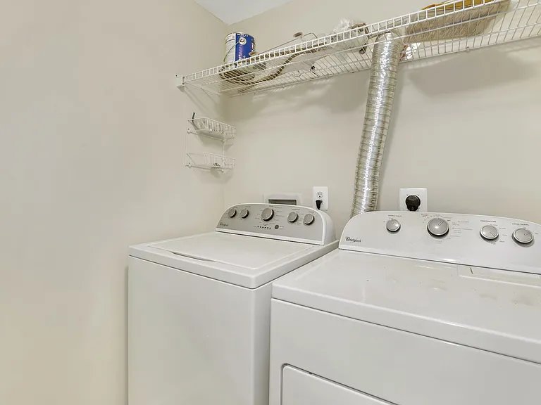 2664 Manhattan Pl #105 — Photo 25