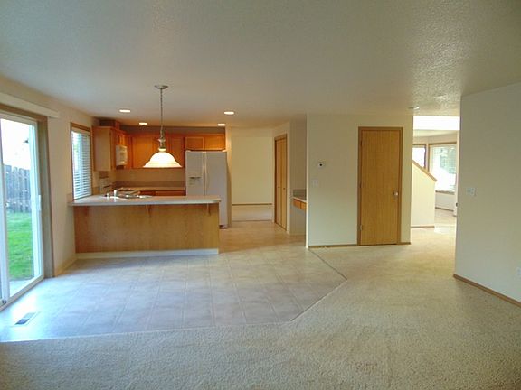 4th image of 3508 NE 98th St