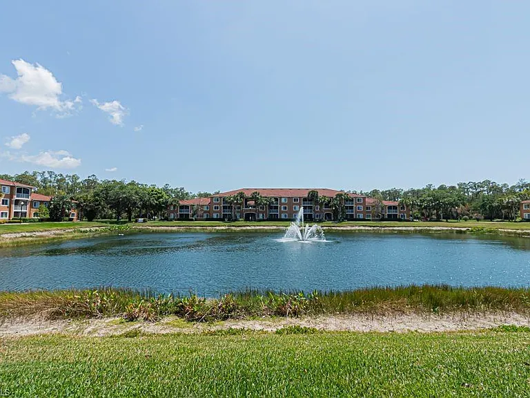 1810 Florida Club Cir #1204 — Photo 2