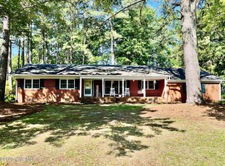 3400 Bynum Dr, Farmville, NC 27828