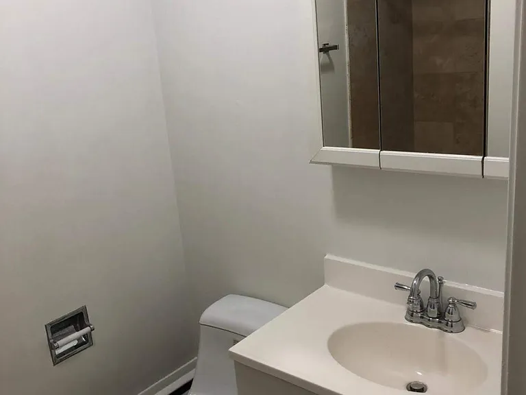 710 Washington Blvd — Photo 22