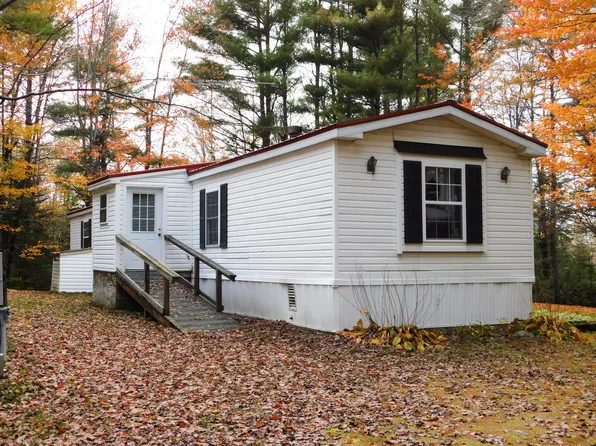 226 Wellington Road, Harmony, ME 04942