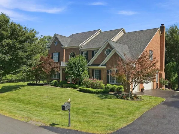 40741 Chevington Ln, Leesburg, VA 20175