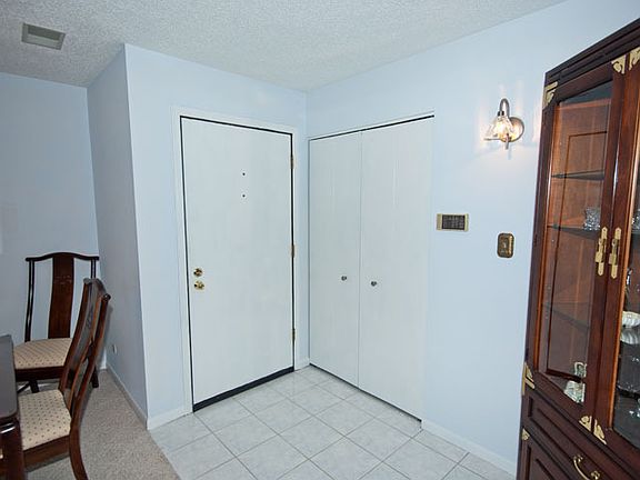 2nd image of 10582 Palos Pl #A