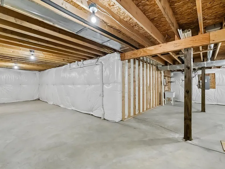 4107 Lakeview Pkwy — Photo 45