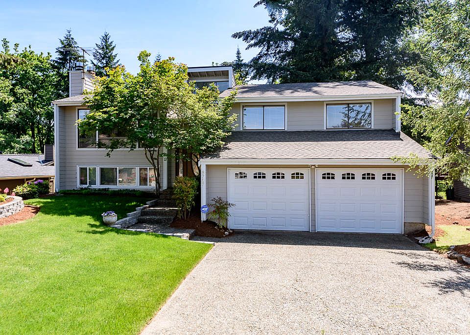 1st image of 8707 NE 144th St