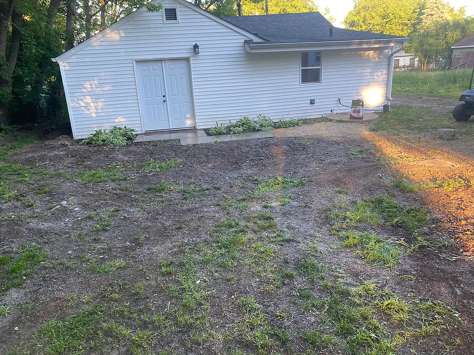 606 Garver Ave