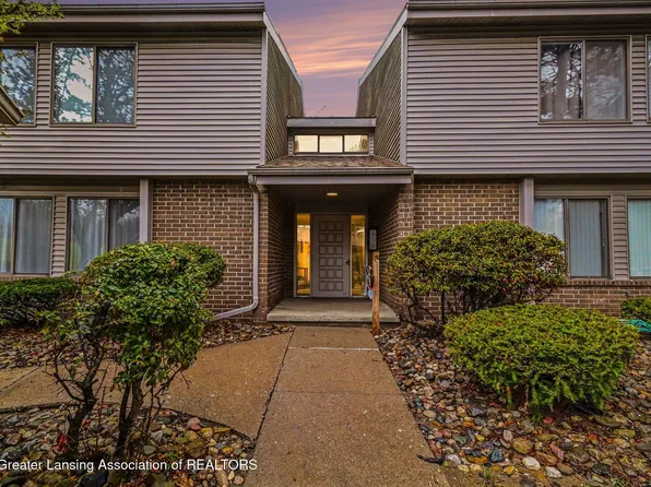 1042 Grenoble Ln Unit A, Lansing, MI 48917