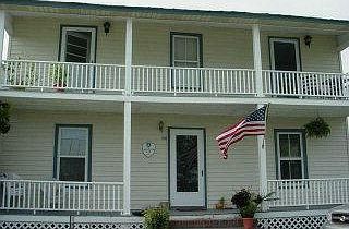 1st image of 218 ELM