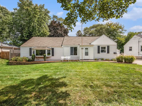 2746 Tennyson Dr SW, Wyoming, MI 49509