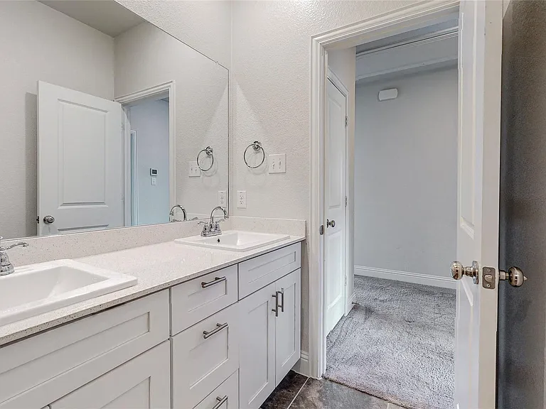961 Waterview Dr — Photo 22