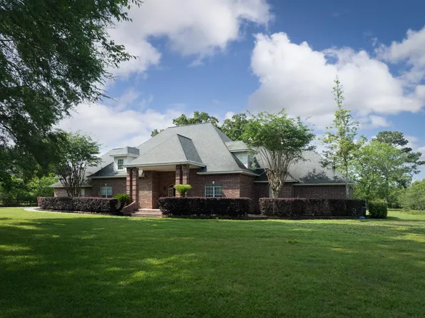 35826 Post Oak Cir, Magnolia, TX 77355