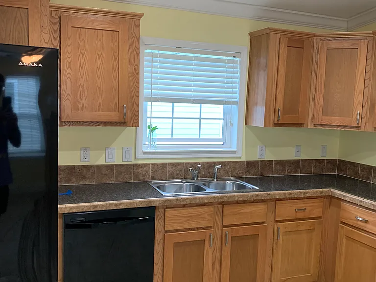 26 Palm Dr — Photo 3