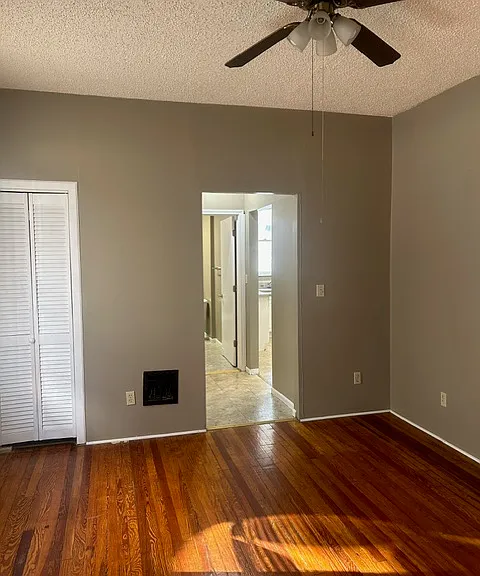 4254 Michigan Ave #2 — Photo 6