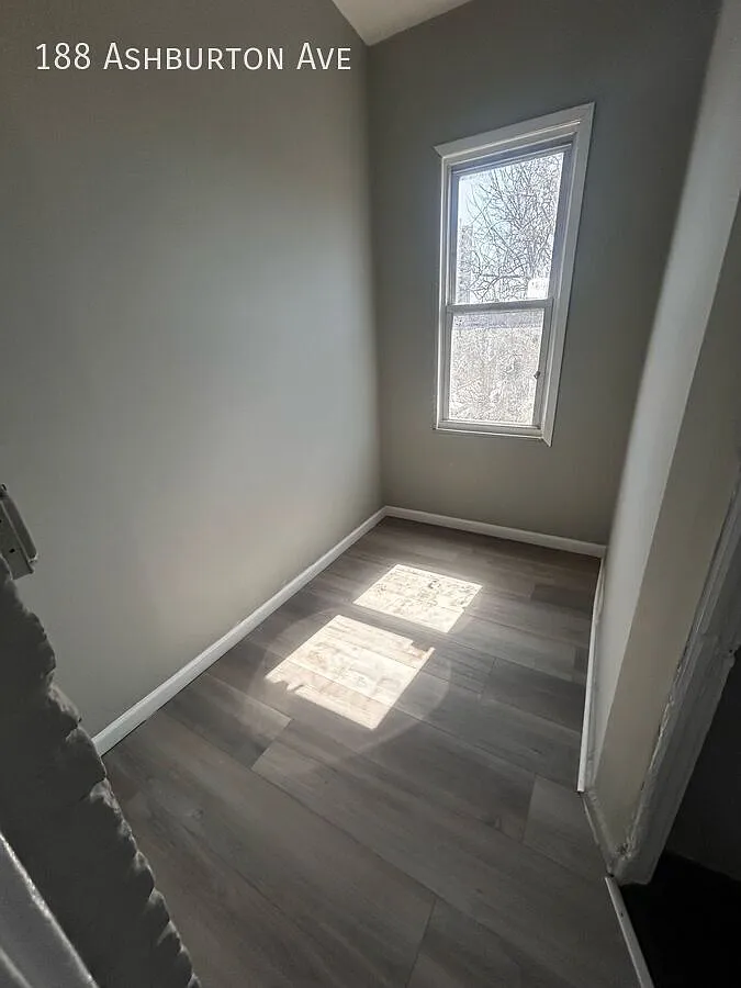 188 Ashburton Ave — Photo 4
