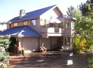 22 Wagon Wheel Rd, Mammoth Lakes, CA 93546